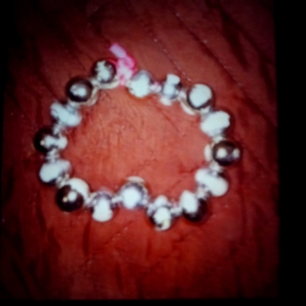 Beaded bracelet